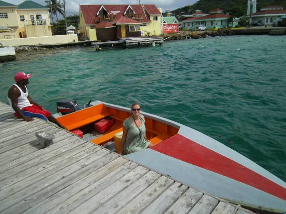 Saindo de voadeira de Union Island para Tobago Cays, no sul de São Vicente e Granadinas, no Caribe